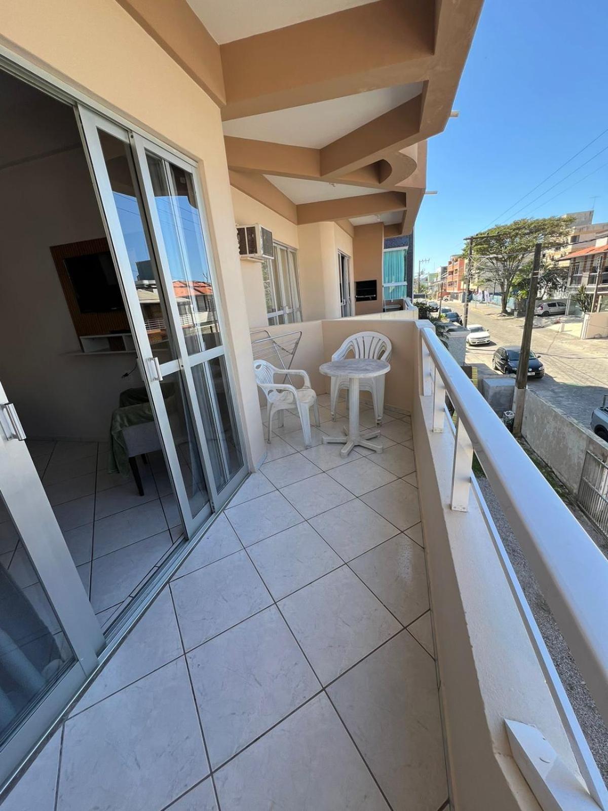 Residencial Nereu Apartment Bombinhas Exterior photo